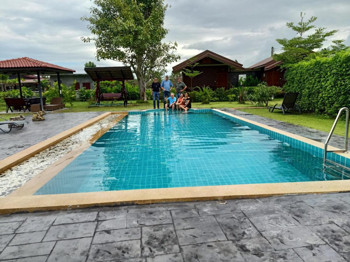 Relax Garden House Hotel Chiang Mai Eksteriør billede
