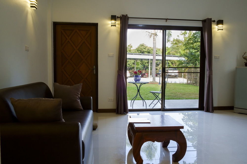 Relax Garden House Hotel Chiang Mai Eksteriør billede
