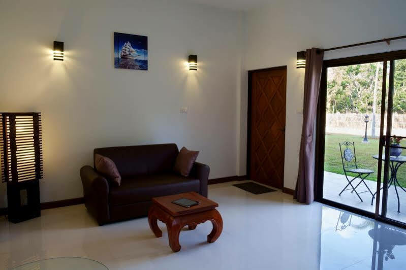 Relax Garden House Hotel Chiang Mai Eksteriør billede
